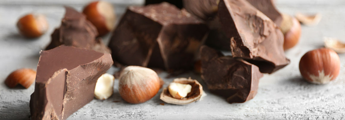 trigs-homepg-annual-nut-candy-sale.jpg